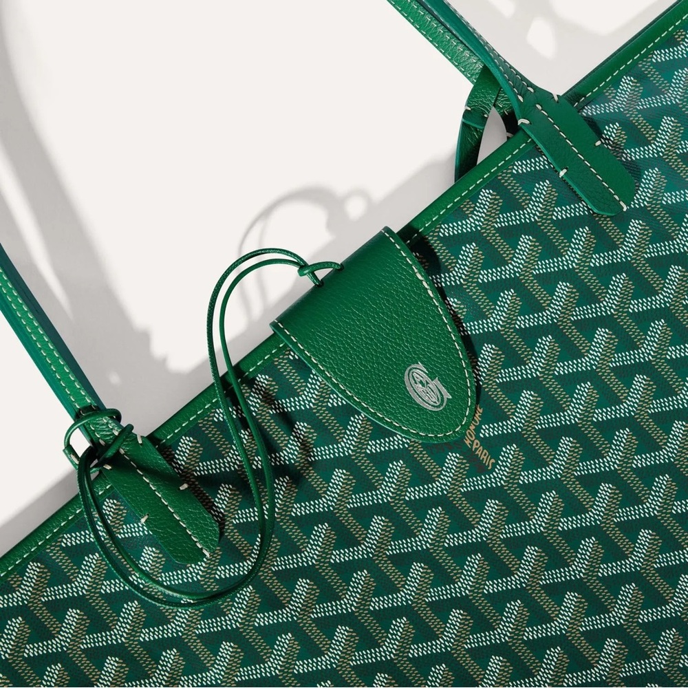 Goyard Croc Universel bag fastener magnetic clip green